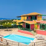 Vera Villa *